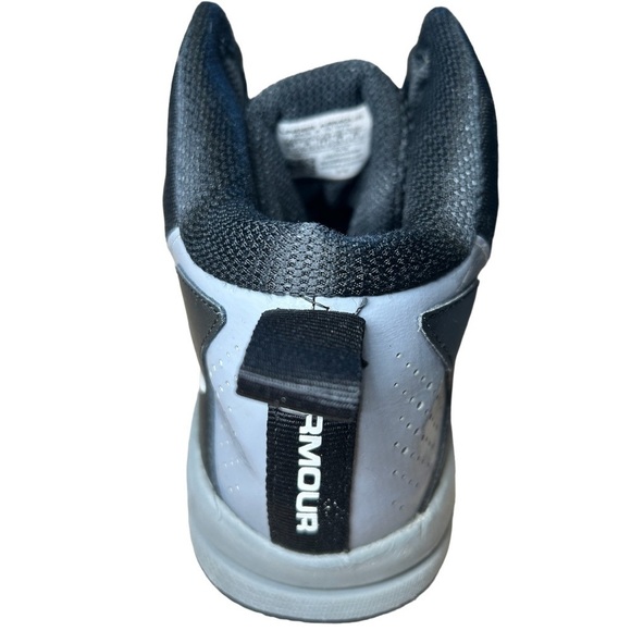 UNDER ARMOUR BASKETBALL MID TOP SNEAKERS IN BLACK, MENS SIZE 10.5 - Picture 5 of 9